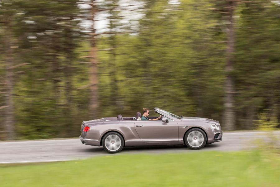  Bentley Continental GT V8 Convertible 2015 года  (фото 3 из 8)